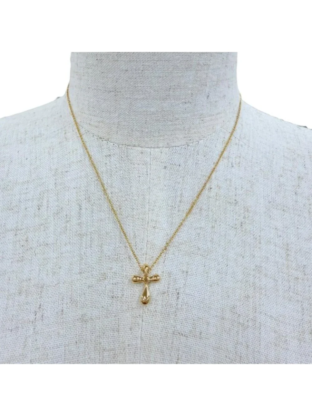 Tiffany & Co Elsa Peretti Small Cross Necklace 750 Yellow Gold